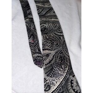 Halston Heritage Men's 100% Silk Woven Paisley Tie - Black & Silver Monochrome